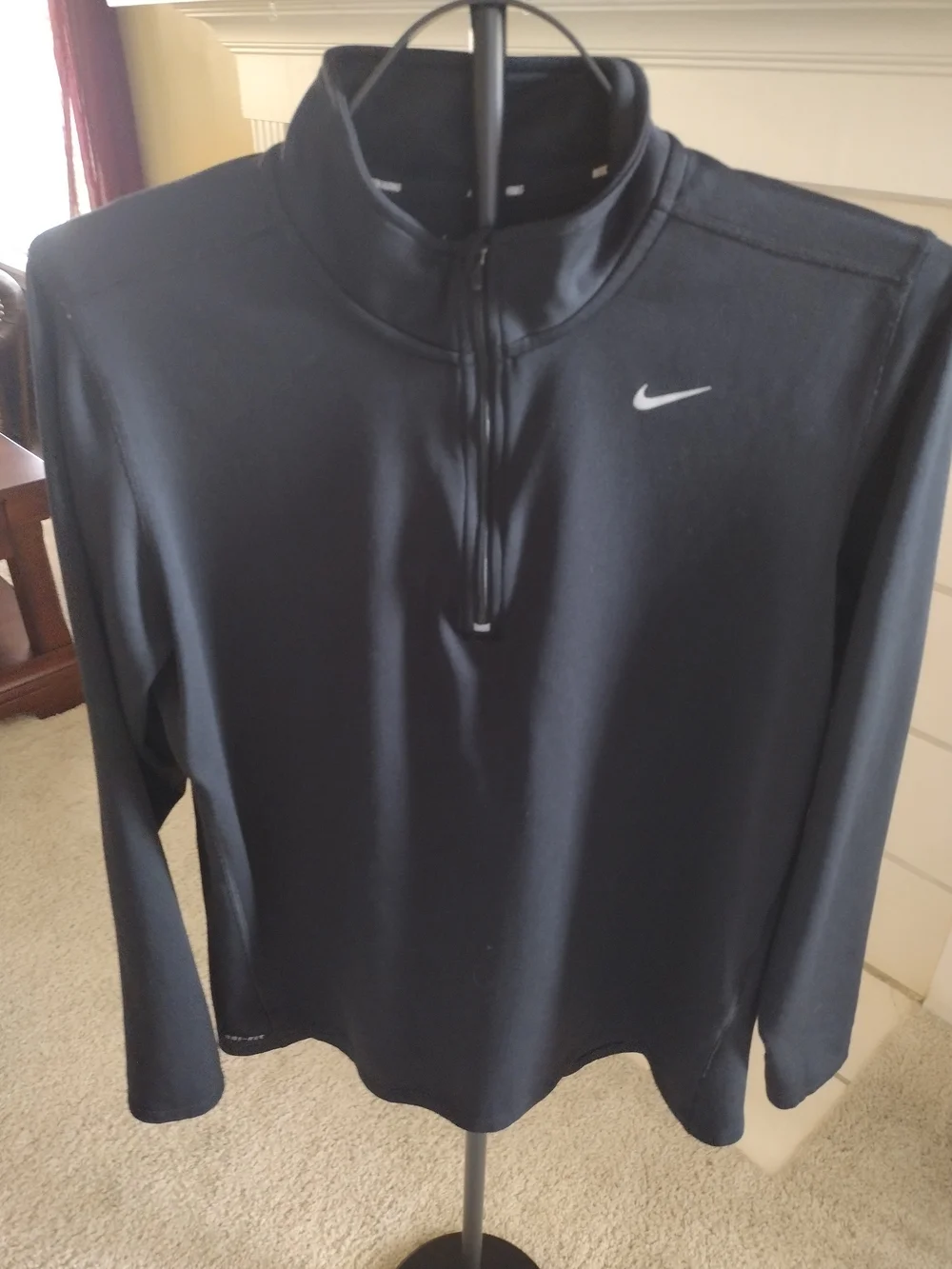 Nike Women's Running 1/4 Zip Dri-Fit Athletic Top